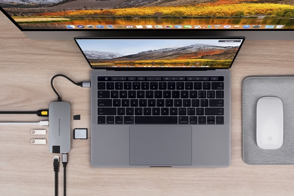 hub_usb_c_hyperdrive_slim_8_in_11