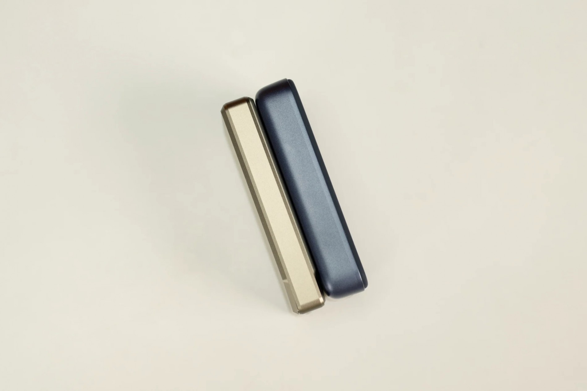 30_review_mophie_essentials_snap_plus_powerstation_10k__401116530