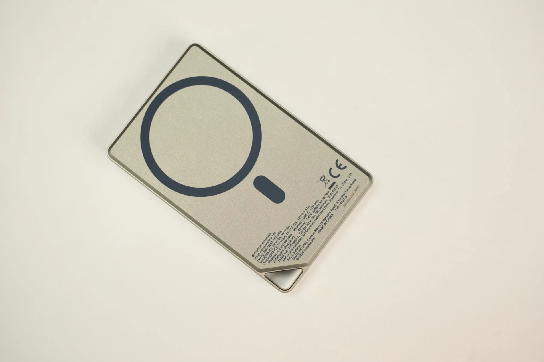 5_review_mophie_essentials_snap_plus_powerstation_10k__401116530