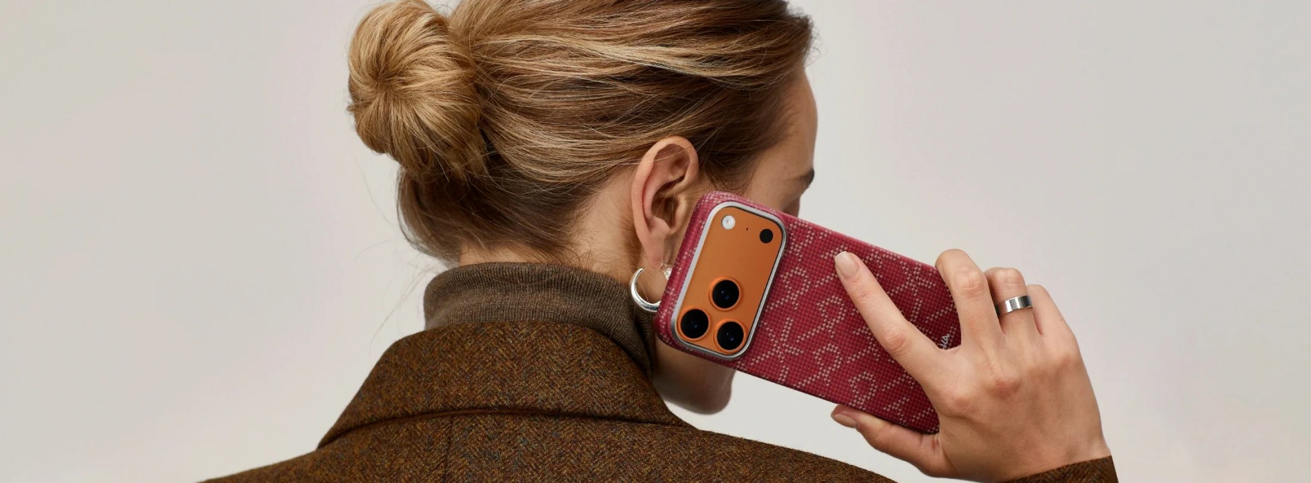 2_op_pitaka_ultra_slim_pitatap_monogram_iphone_17_pro_max