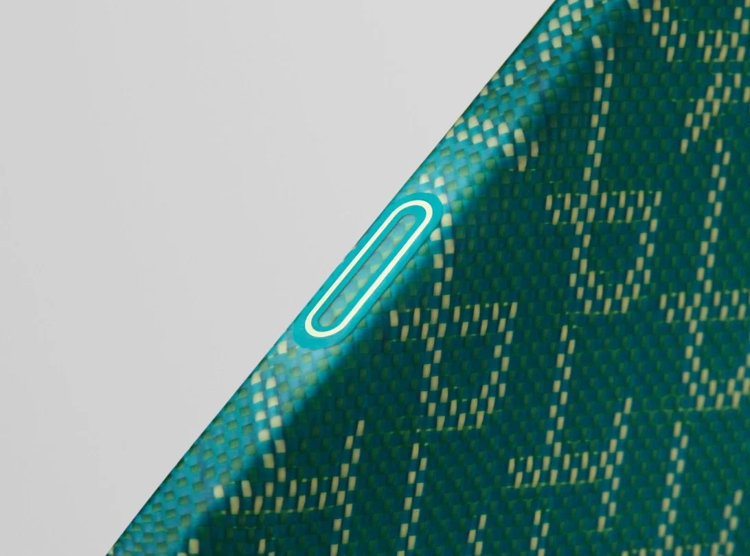 4_op_pitaka_ultra_slim_pitatap_monogram_iphone_17_pro_max