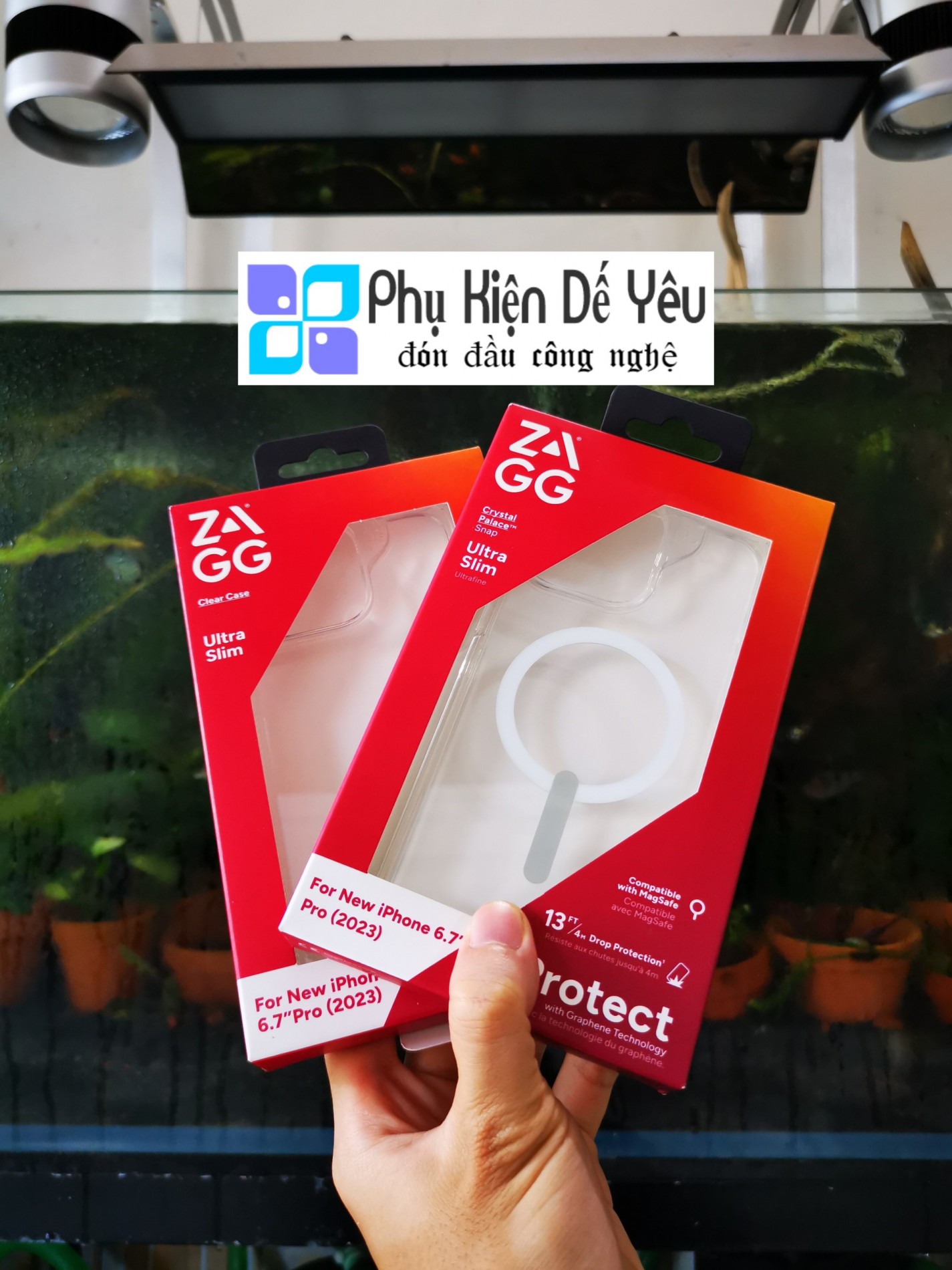 zagg_crystal_palace_snap_iphone_15_3