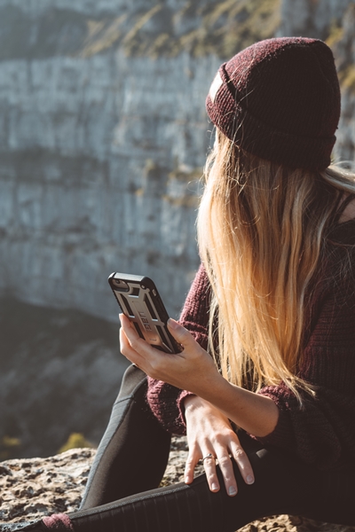 iphone_6_6s_7_8_uag_monarch_series3