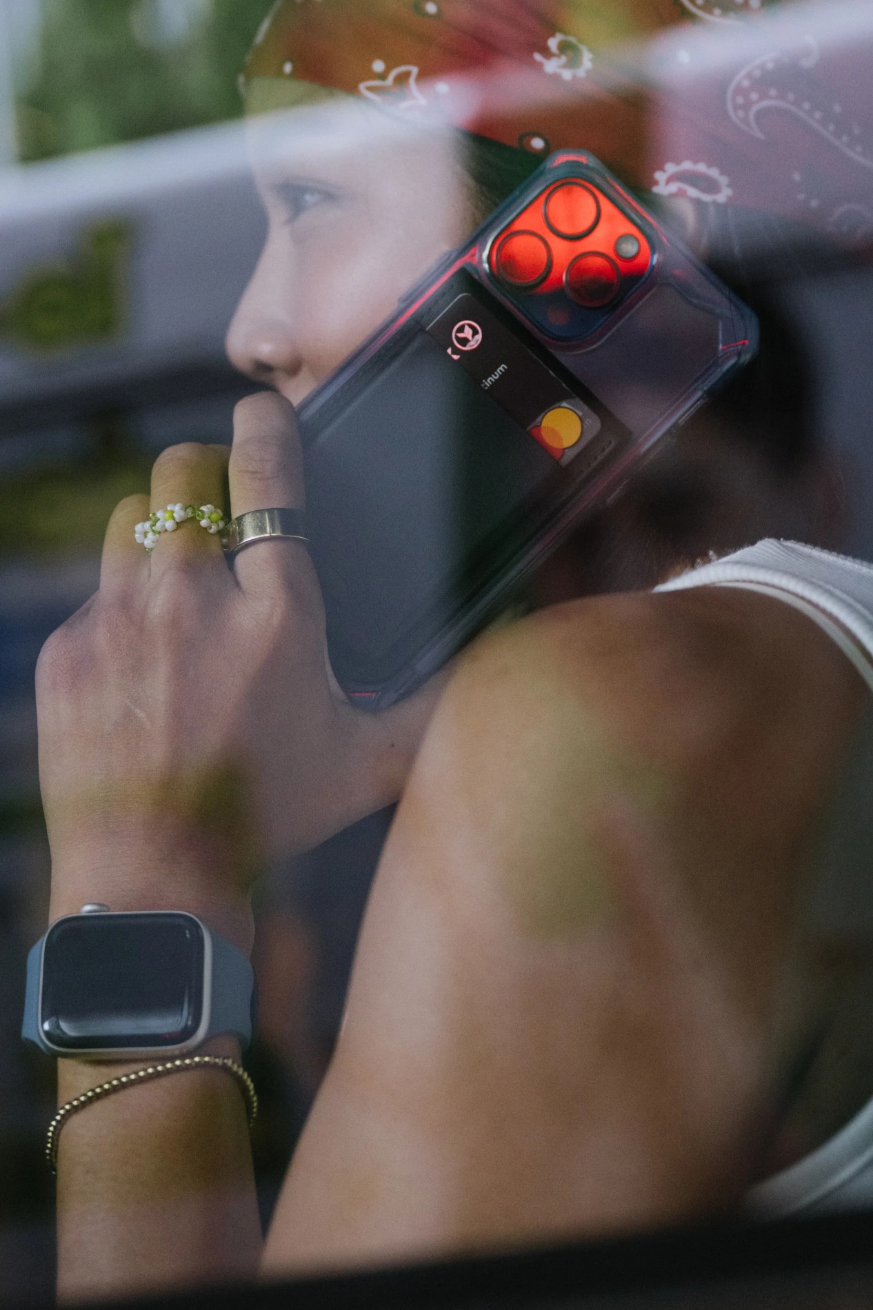 5_uag_metropolis_vegan_leather_magsafe_wallet